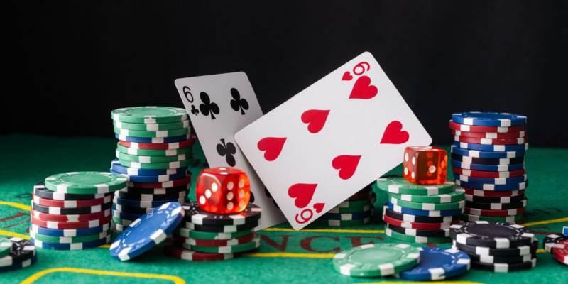 hinh-anh-game-bai-hitclub-sanh-giai-tri-danh-bai-doi-thuong-hay-1