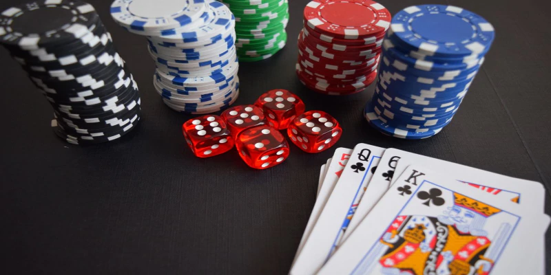 hinh-anh-luat-choi-baccarat-cam-nang-chi-tiet-danh-cho-nguoi-moi-1