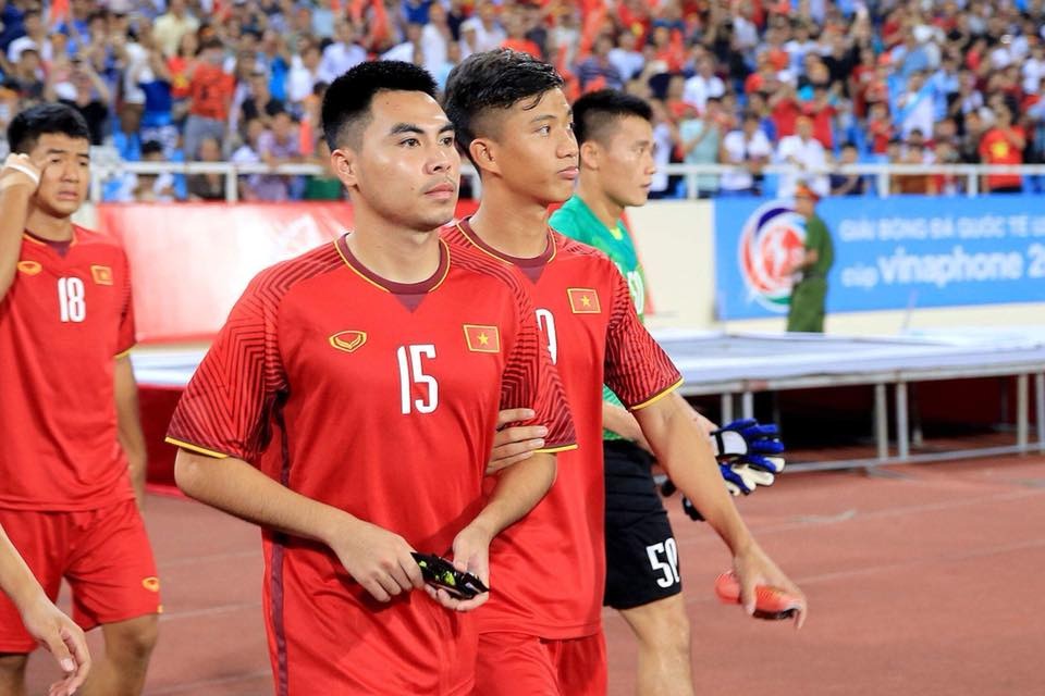 hinh-anh-cau-thu-pham-duc-huy-chang-duong-chinh-phuc-bong-da-viet-nam-4599-0